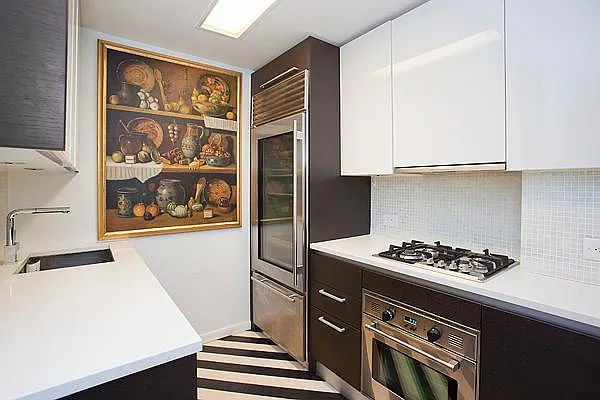 Rented by Keller Williams NYC | media 19