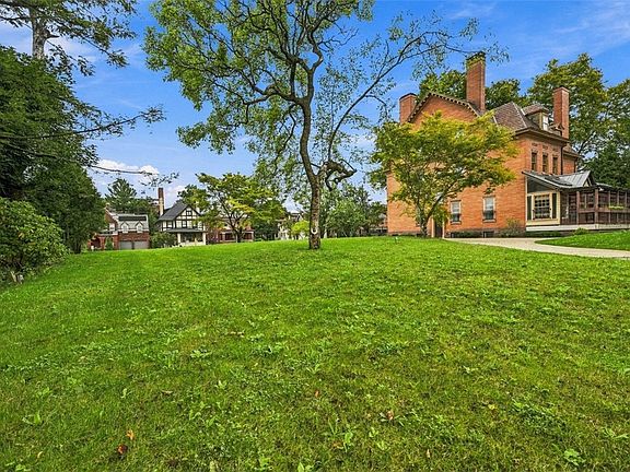 4th image of 5238 Ellsworth Ave