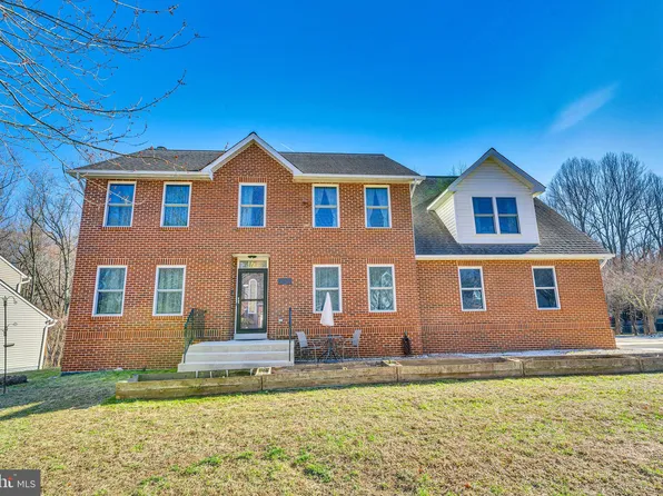 9900 Rodin Ct, Upper Marlboro, MD 20772