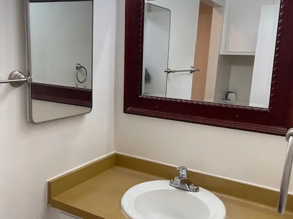365 Hamilton St APT 2, Costa Mesa, CA 92627