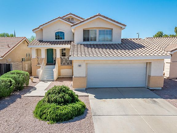 2nd image of 819 W Leah Ln
