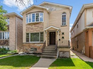 5841 W 55th St #2, Chicago, IL 60638