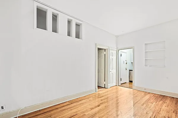 Rented by Keller Williams NYC | media 12