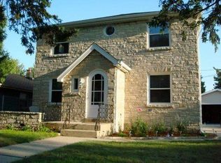 8809 W Rogers St, West Allis, WI 53227