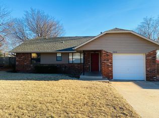 920 Mockingbird Ln, Purcell, OK 73080