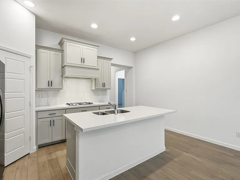 3101 Bell Flower Dr — Photo 16