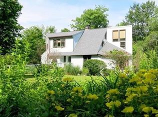40 Taylor Hill Rd, Montague, MA 01351
