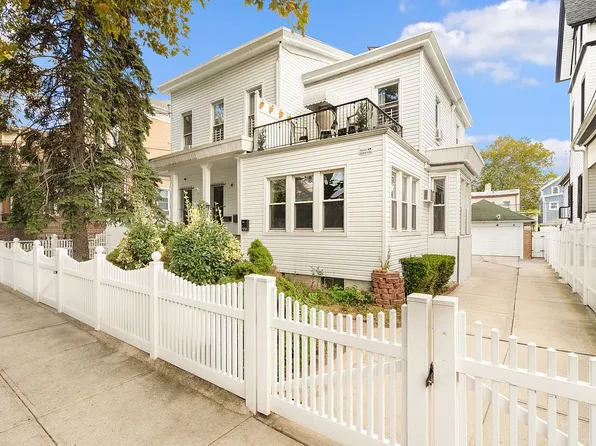 107 Miller Ave, Brooklyn, NY 11207