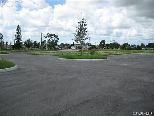 3rd image of 44 Del Prado Blvd N