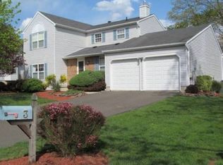 3 Shoshoni Way, Branchburg, NJ 08876