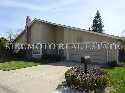 6891 Steamboat Way Photo 1