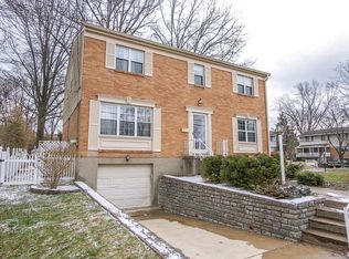 432 Viscount Dr, Cincinnati, OH 45238