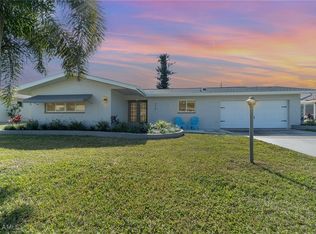 220 SE 46th St, Cape Coral, FL 33904