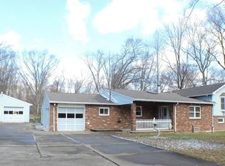 7129 Stewart Sharon Rd, Hubbard, OH 44425