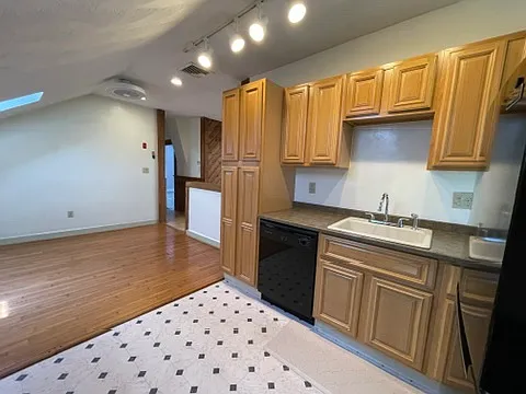 30 Whipple St #3 — Photo 23