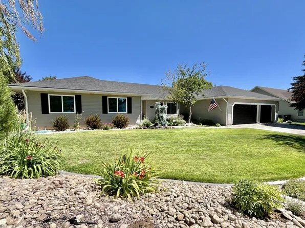 2034 Ruby View Dr, Elko, NV 89801