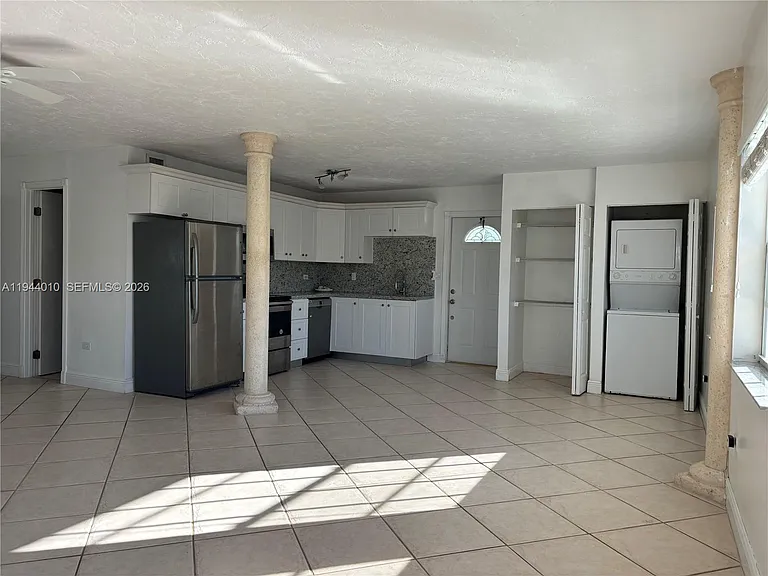 235 Anne Bonny Dr — Photo 25