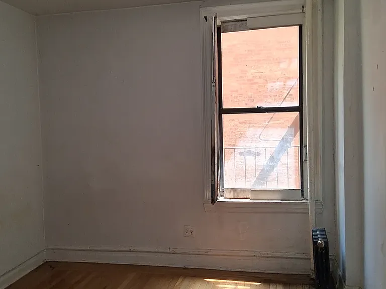 834 Riverside Dr #3E — Photo 9