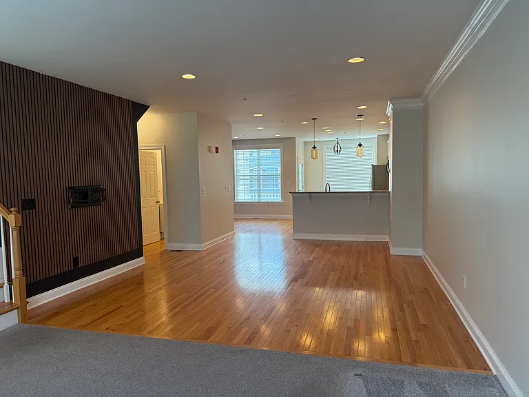 28 Moses Wheelock Ln #28 — Photo 11