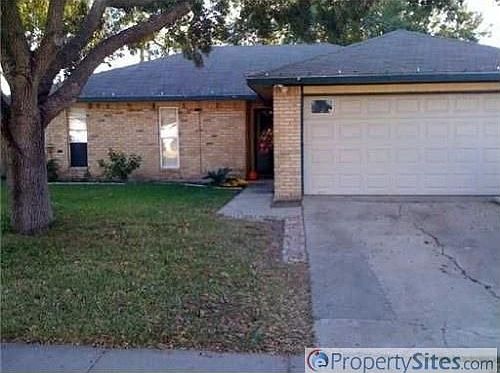 1st image of 2210 Meadowwalk Dr