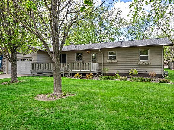 2nd image of 112 Elbert Drive