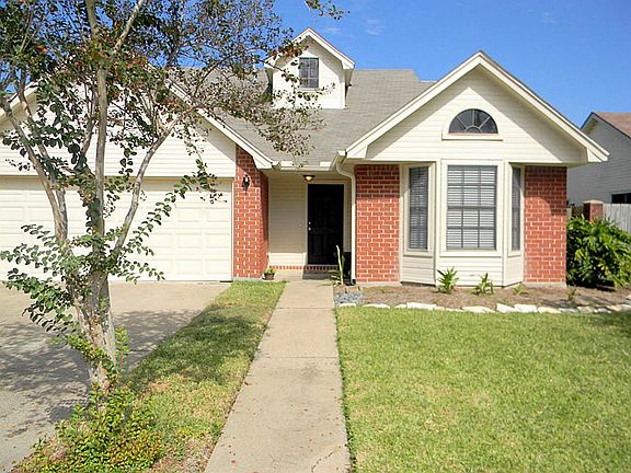Covered front porch.