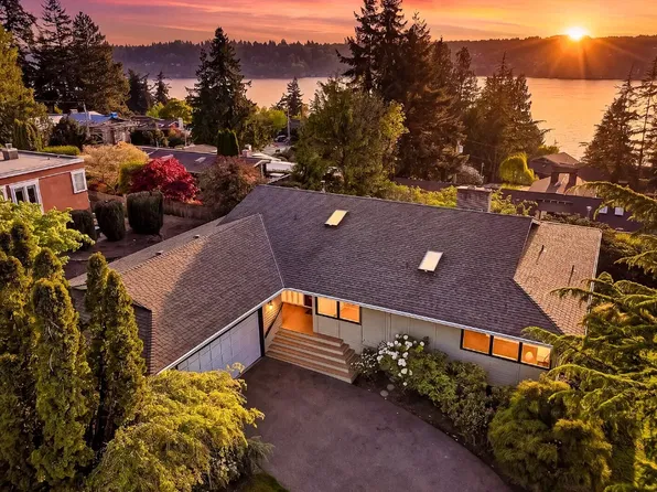 15419 62nd Ave NE #Adu, Kenmore, WA 98028