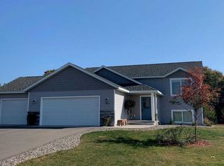 14672 Green Briar Dr, Baxter, MN 56425