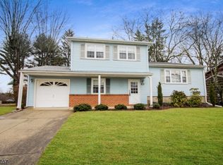 109 Pleasant View Rd, Hackettstown, NJ 07840