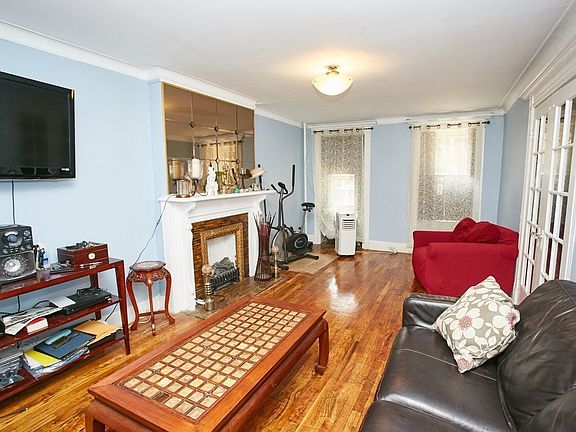 4th image of 613 Mac Donough St