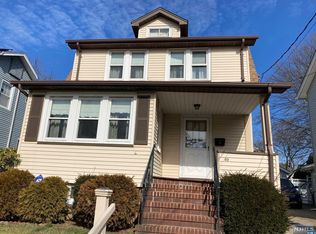 49 Blauvelt Ave, Bergenfield, NJ 07621