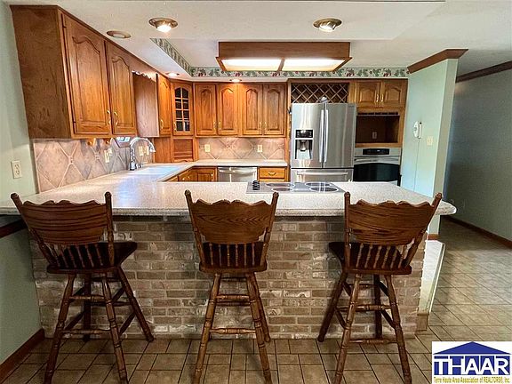 4th image of 4780 Woodshire Dr