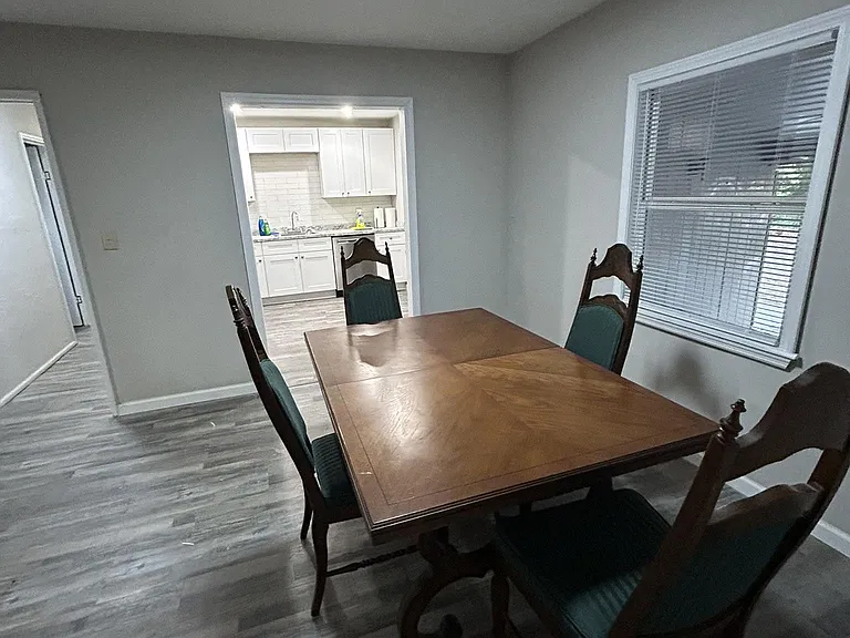 Darlington Dr — Photo 7