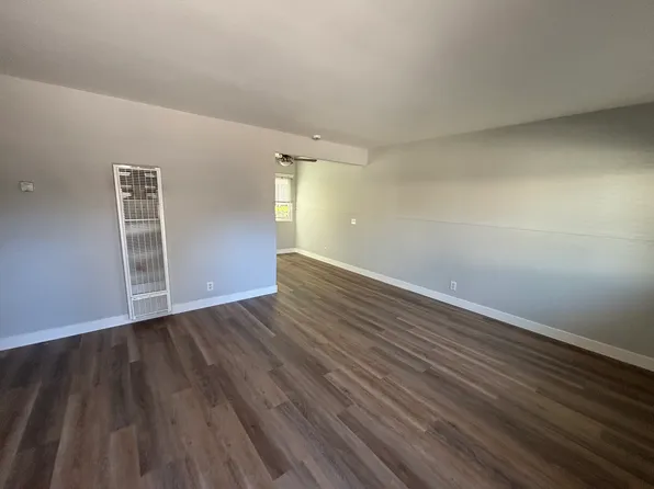 700 Coleman Ave APT 7, Menlo Park, CA 94025