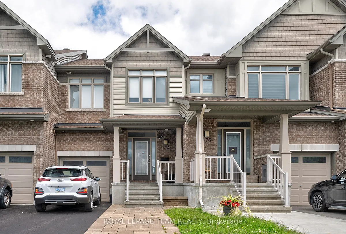 Building Photo - 174 Hawkshaw Cres