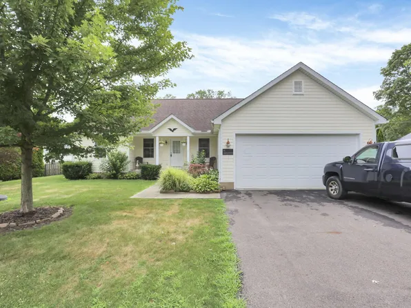 13546 Oak Rd, Thornville, OH 43076
