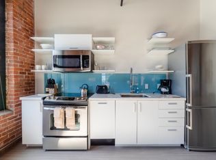 381 Congress Lofts, Boston, MA 02210