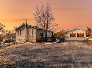 704 Wing Rd, Loyalist, ON K0H 2H0