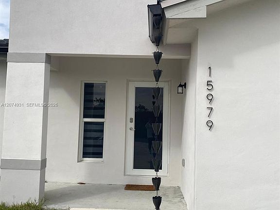 2nd image of 15979 SW 308th St