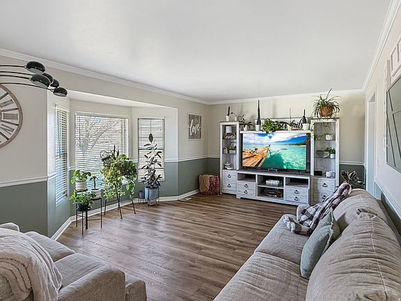 4th image of 1716 Sagewood Rd