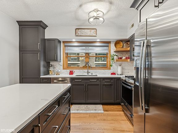 4th image of 200 W Campbell St Unit 409