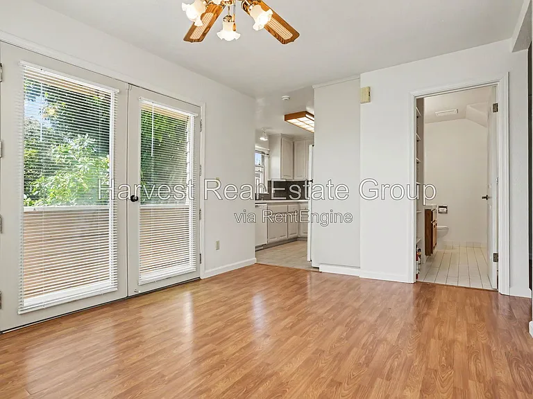 1319 Pearl St #3 — Photo 7