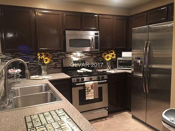 2nd image of 10663 Pueblo Springs St
