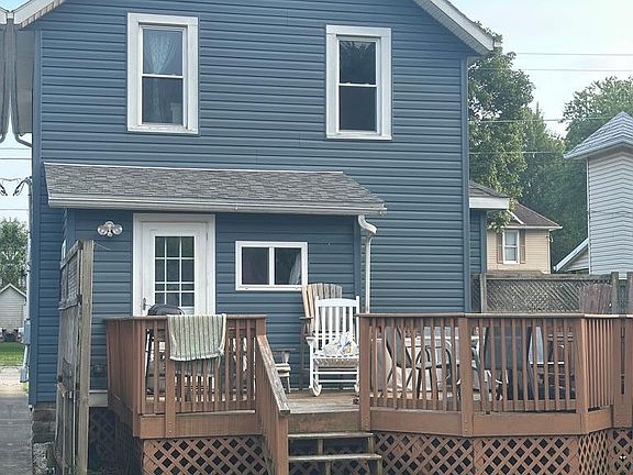 2nd image of 1418 Woodlawn Ave