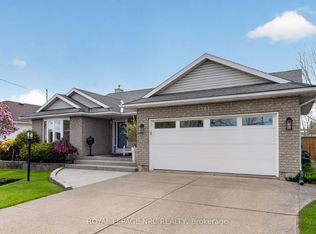 381 Albany St, Fort Erie, ON L2A 6G3