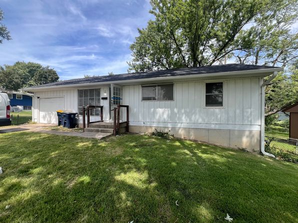 8204 E 93rd Ter