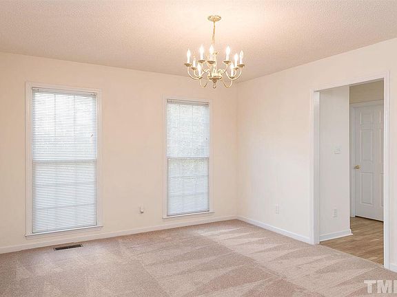 4th image of 5115 Wineberry Dr