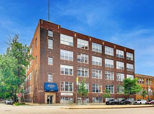 1733 W Irving Park Rd APT 409, Chicago, IL 60613