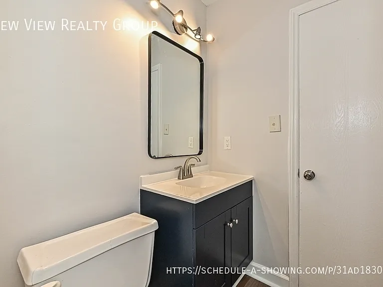 8439 Country Oaks Rd — Photo 17