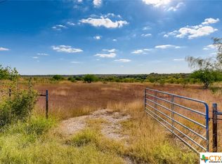 2496 Black Ankle Rd, Lockhart, TX 78644